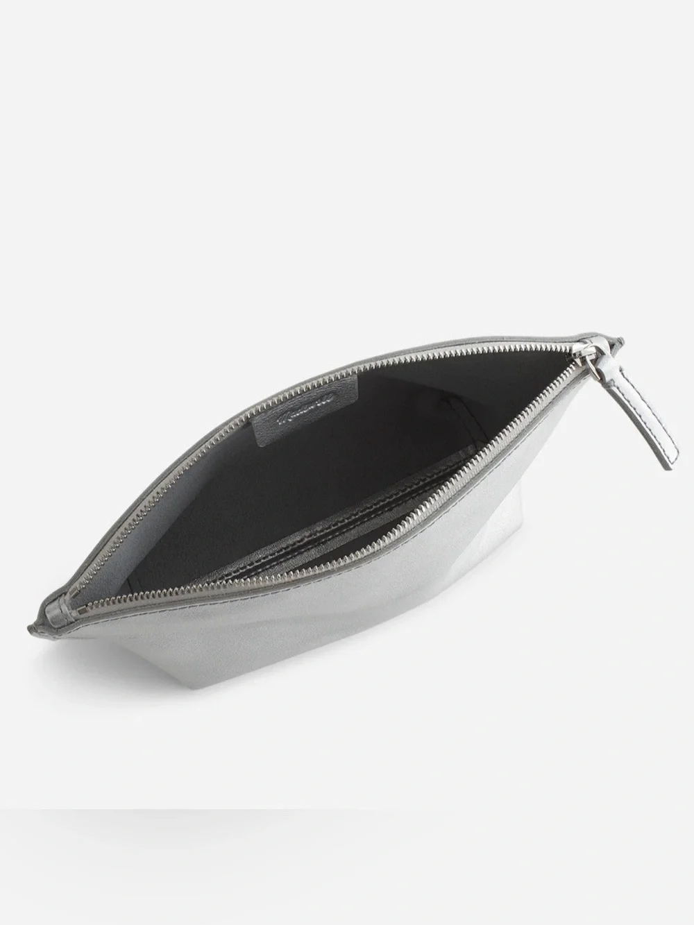 Madewell Leather Bag Essential zip pouch Silver NWT